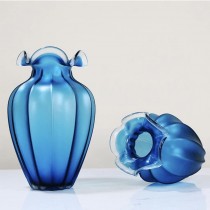 Vase en verre bleu mate 21x30CM moyen modèle 