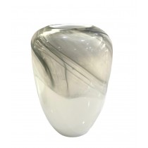 vase en verre blanc